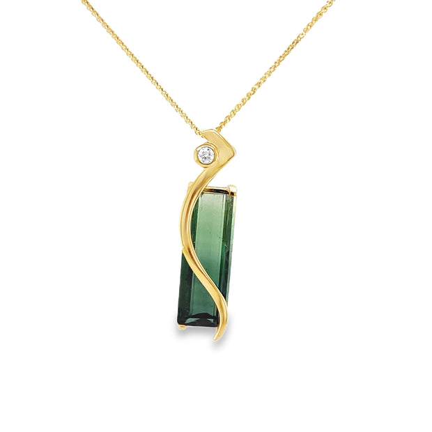 Gradiant Green Tourmaline Pendant