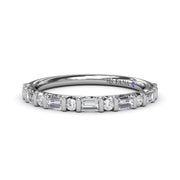 Alternating Round and Emerald Cut Diamond Band